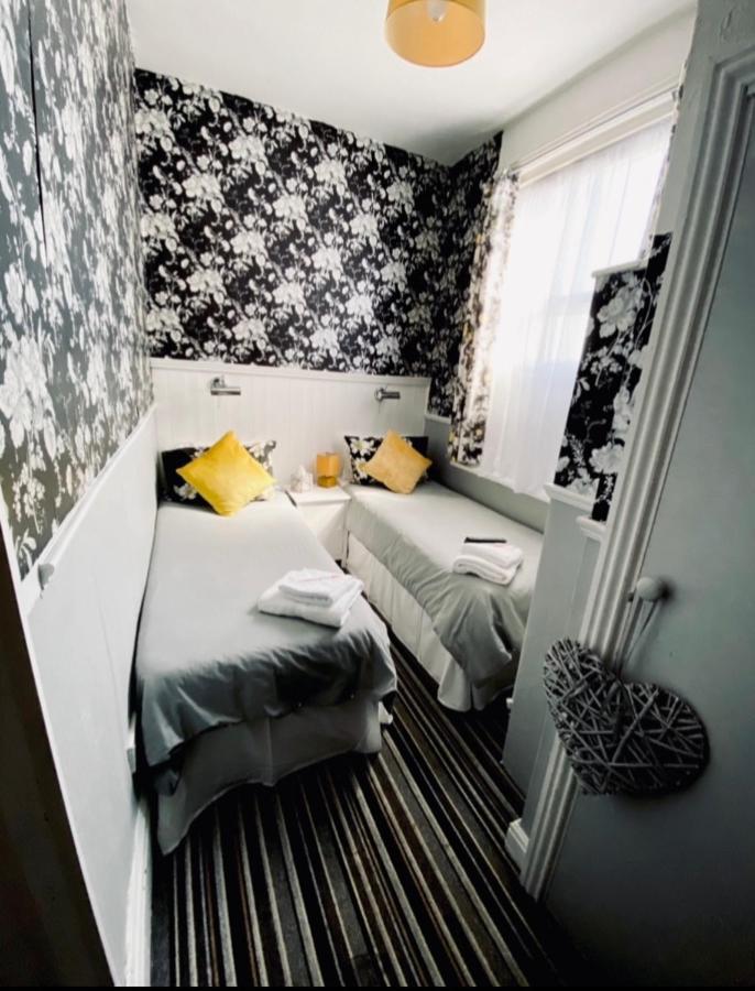 Shiray Hotel Blackpool Exteriör bild